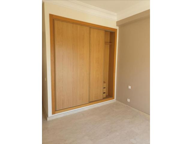 Photo Appartement Neuf en location au Maârif image 5/5
