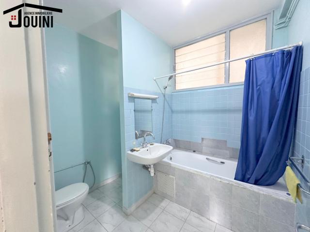 Photo Appartement S+3 À Louer à Cité El Mahrajène image 5/6