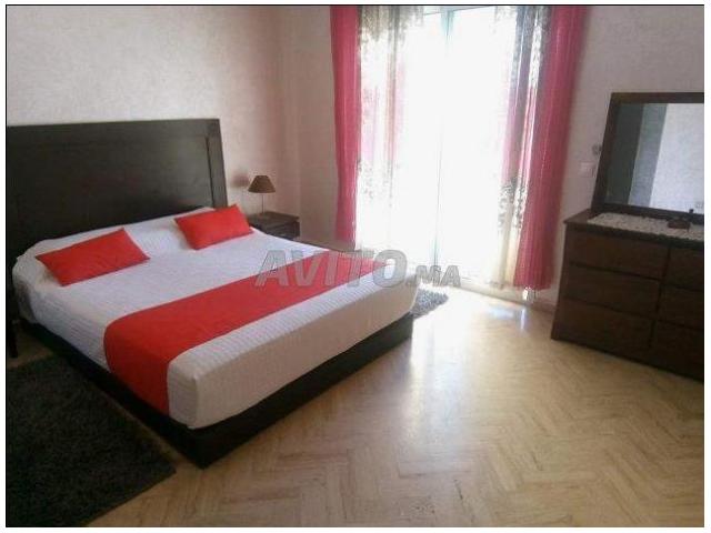 Photo APPARTEMENT TRIANGLE D OR AV TERRASSE 2CH MEUBLE image 5/6