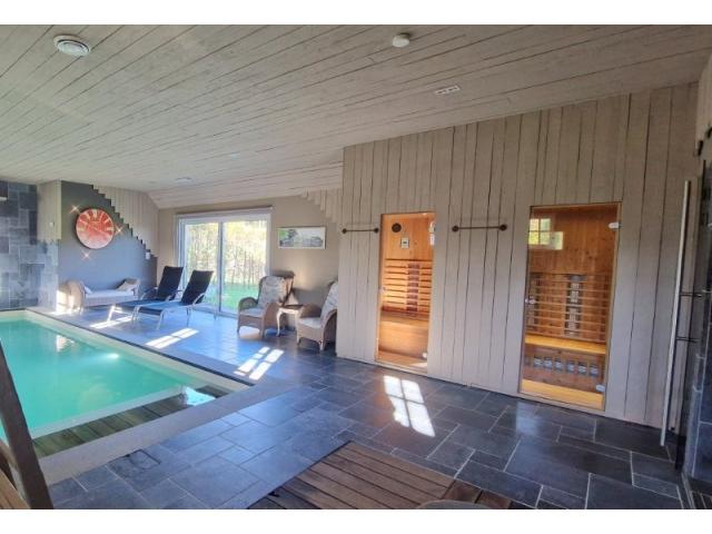 Photo Ardenne 5555 Bièvre : grande propriété, 2 maisons, piscine couverte, wellness... image 5/6