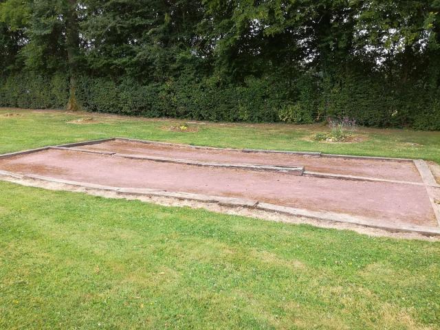 Photo Au Domaine d'Etreuille, 4 gîtes avec piscine image 5/6