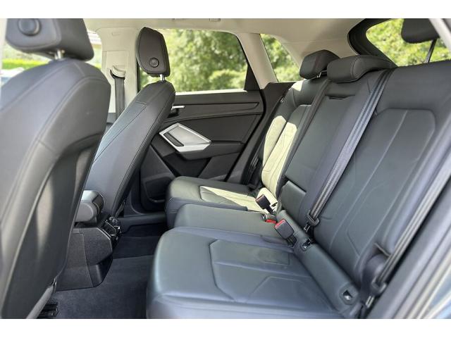 Photo Audi Q3 45TFSi e E-tron PHEV S-Line Aut. - 11 2022 image 5/6