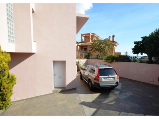 Photo belle villa a vendre a benalmadena! image 5/5