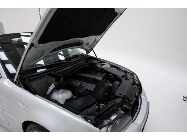 Photo BMW 320iA '2004 CH96920 image 5/6