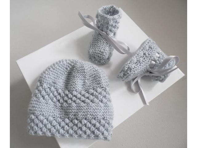 Photo Bonnet et chaussons GRIS tricot laine bébé fait main image 5/6