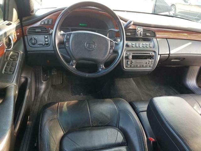 Photo Cadillac Deville Superior 6 portes 9 places 4.7i v8 280CV AC image 5/6