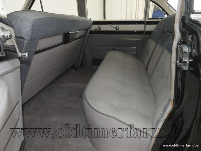 Photo Cadillac Fleetwood Series 62 Sedan '53 CH7203 image 5/6