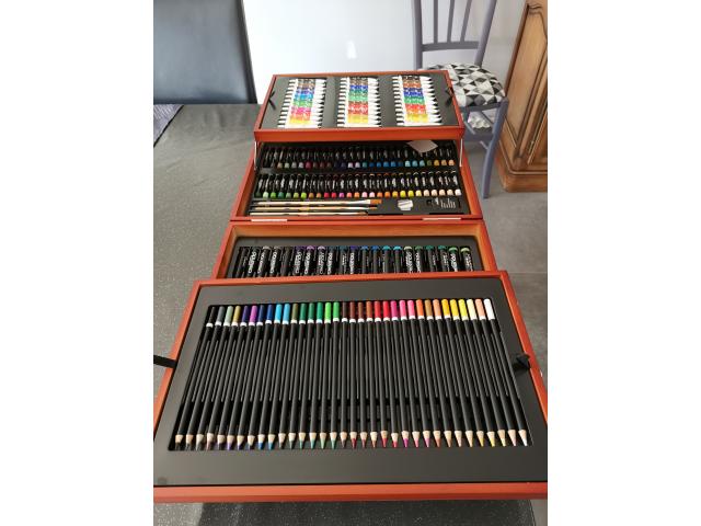 Photo Coffret Peinture 174 pièces image 5/5