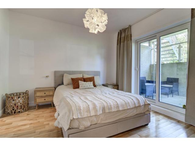 Photo Condo moderne, impeccablement entretenu 1050pc au Québec image 5/6