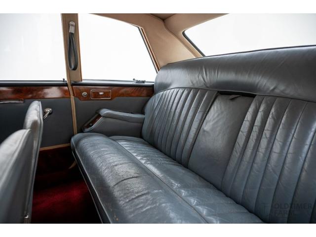 Photo Daimler DS420 Vandenplas Limousine '73 CH2450 image 5/6