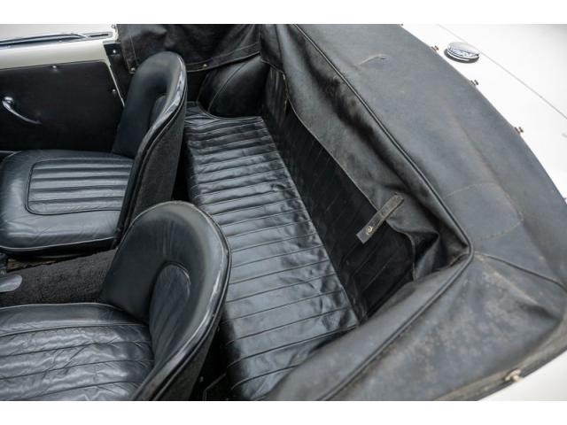 Photo Daimler SP250 '64 CH4393 image 5/6