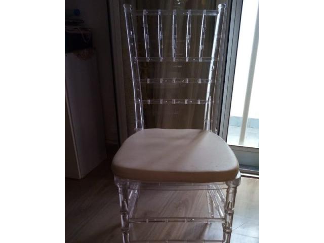 Photo DES CHAISES DE TRES BONNE QUALITE  A VENDRE image 5/5