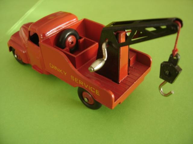 Photo DINKY TOYS  CITROEN  DEPANNEUSE de 1955   MADE in FRANCE image 5/6
