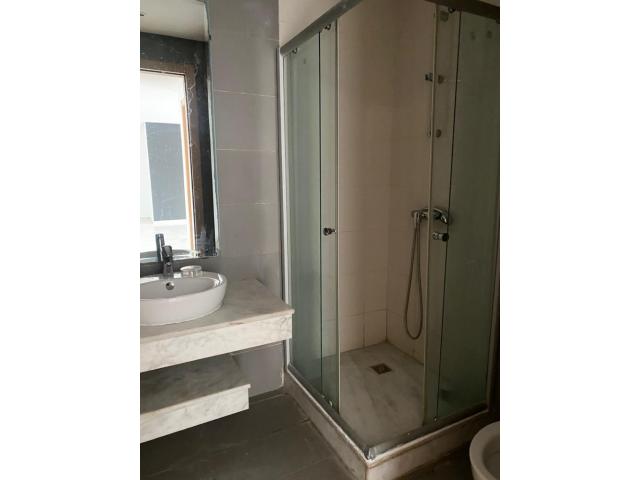 Photo En location appartement usage bureau bien située image 5/6