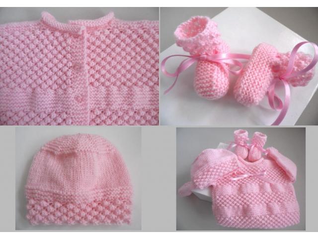 Photo Ensemble ou trousseau rose tricot laine bébé fait main image 5/6