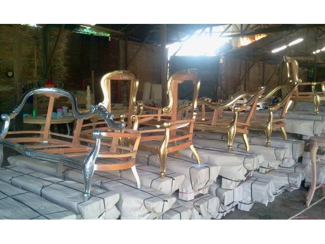 Photo Fabriquant de mobilier en bois image 5/6