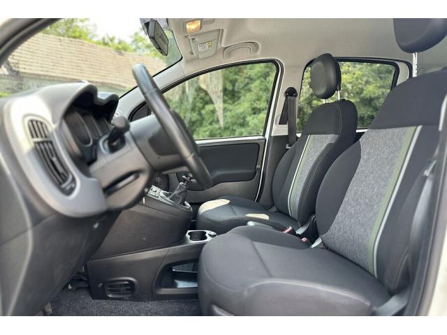 Photo Fiat Panda 1.2 Cross - 02 2020 image 5/6
