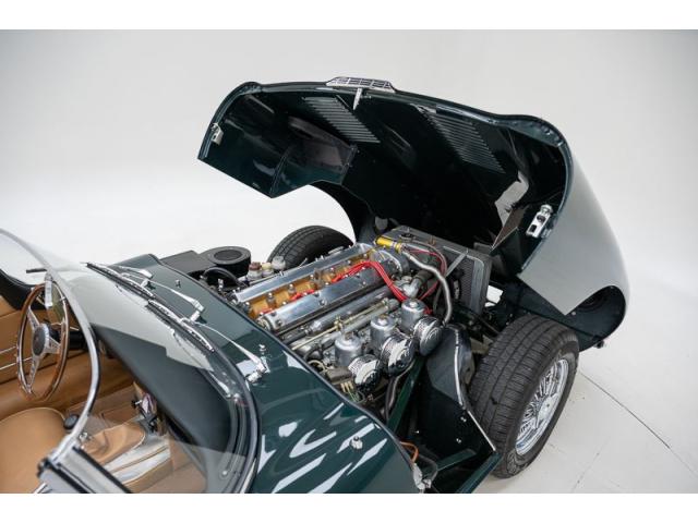 Photo Jaguar E-Type 3.8 Series 1 OTS '62 CH77165 image 5/6