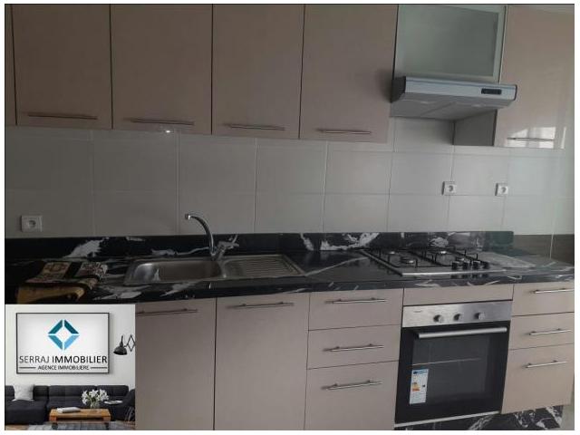 Photo joli Apprt quartier oublié à côté de clinique lina image 5/5