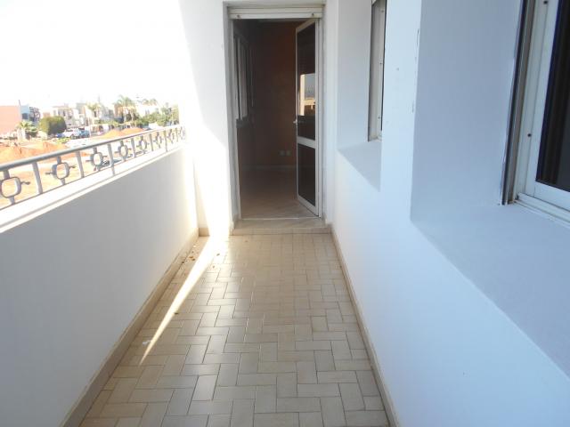 Photo Joli grand appartement en location à Rabat Hay riad image 5/6
