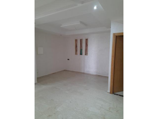 Photo Location d’un appartement  vide bien entretenue image 5/6