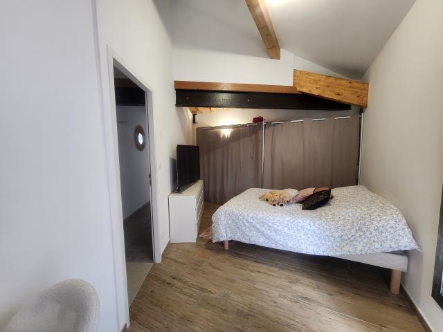 Photo Loft haut de gamme état neuf de 77 m² avec garage double image 5/6