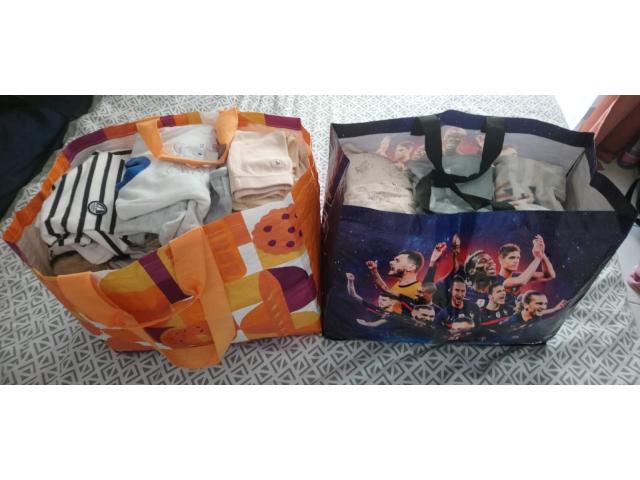 Photo Lot de vêtements bébé image 5/5