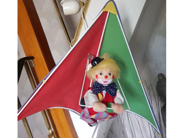 Photo Lusre "clown en parapente" image 5/5