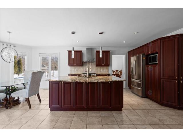 Photo Maison de prestige dans un rond-point à Pincourt (Quebec) image 5/6