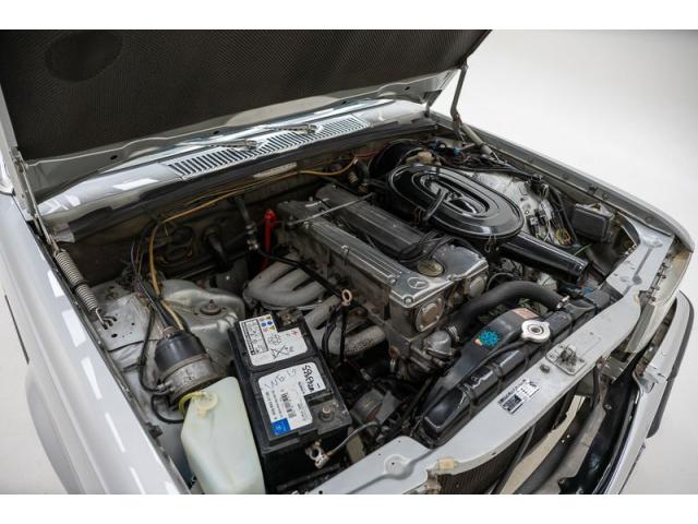 Photo Mercedes-Benz 280 SE '80 CH50160 image 5/6