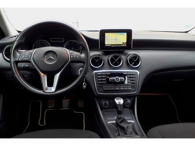 Photo Mercedes Classe A  - III 160 CDI INTUITION image 5/6
