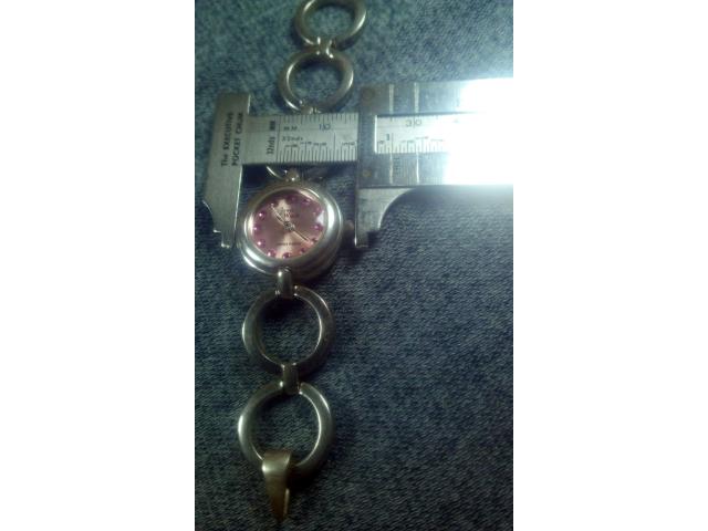 Photo Montre JEWEL Watch (swiss parte), pour femmes. image 5/5