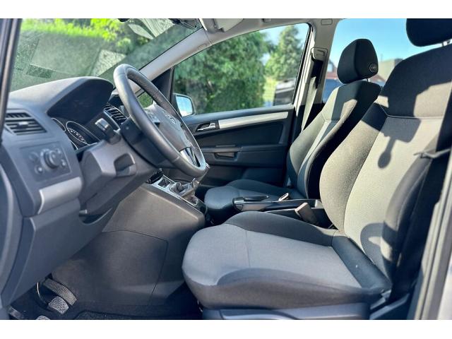 Photo Opel Zafira 1.6i 7zitpl. - 04 2013 image 5/6