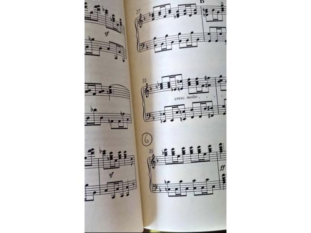 Photo Partition chant et piano, Berlioz , Bärenreiter image 5/5