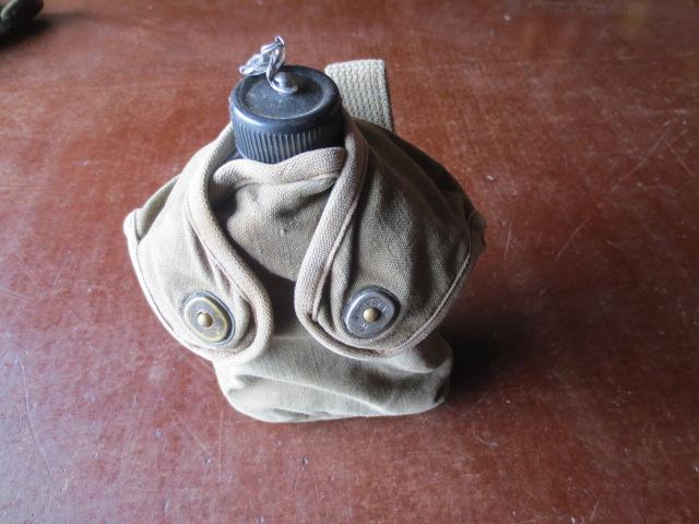 Photo Pelle et porte gourde US Vietnam Pacifique WWII militaria abl image 5/6