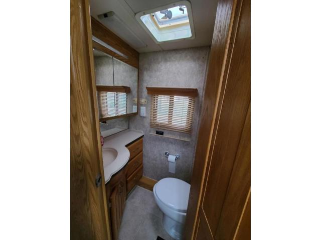 Photo Roadmaster Monaco Endeavor 257KW image 5/6
