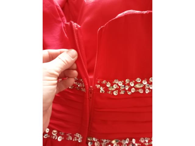 Photo Robe cocktail rouge avec ceinture à strass image 5/5