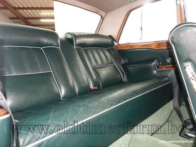 Photo Rolls-Royce Silver Shadow Mulliner Park Ward Coupé '68 CH3653 image 5/6