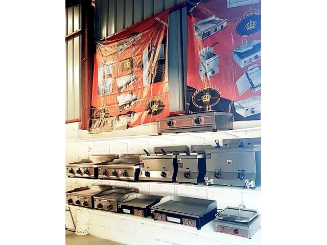 Photo Rotissoire Pro inox ARMOIRE 24 POULETS NEUF image 5/5