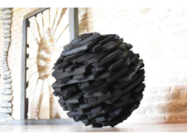 Photo Sculpture Boule en Bois Brûlé et Ciré image 5/5