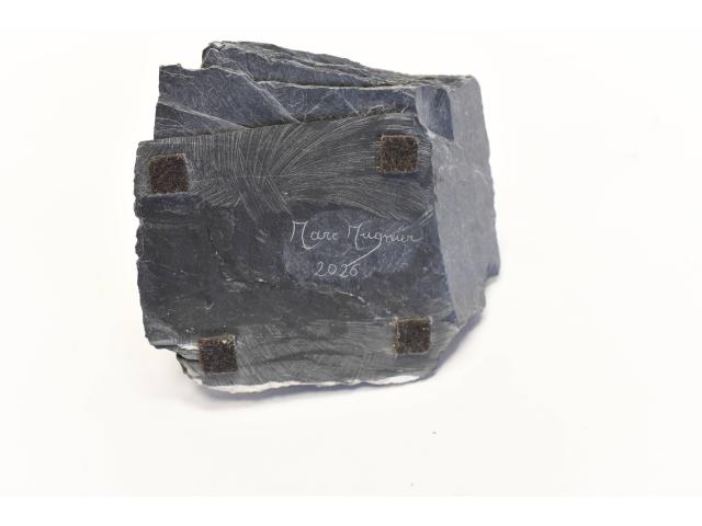 Photo Sculpture en Travertin Doré et Ardoise - Statue Jardin - Décoration Maison image 5/5