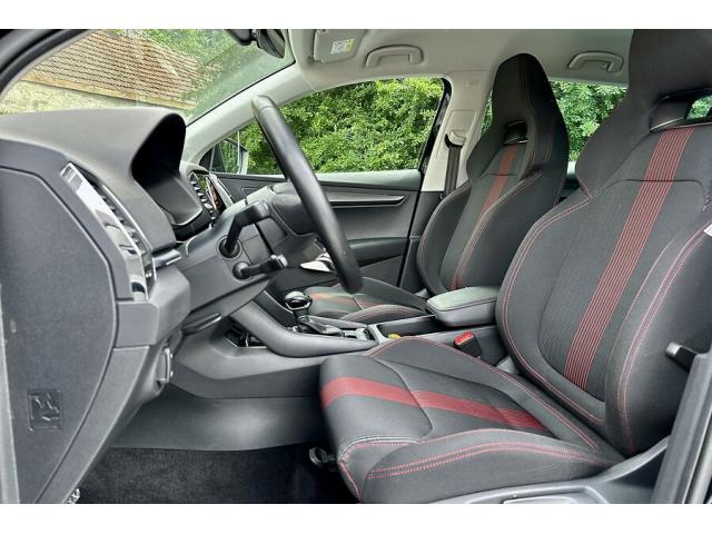 Photo Skoda Karoq 1.5i Ambition - 01 2021 image 5/6