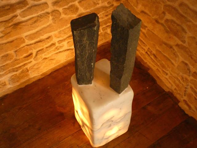 Photo Skulptur aus Marmor und Serpentin – Leuchte image 5/5