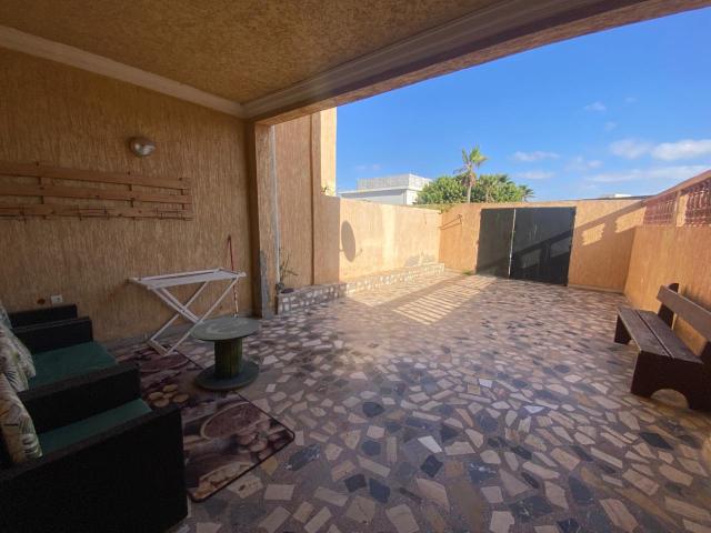 Photo ???? À louer – Étage de villa à Harhoura, proche de la mer image 5/6