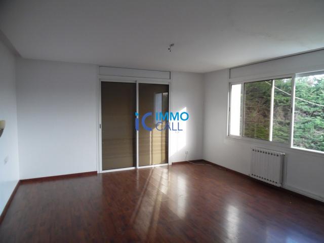 Photo Sublime Villa de 2200 m² en location située à Souissi image 5/6