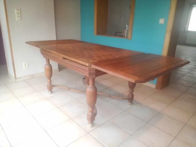 Photo Table ancienne image 5/6