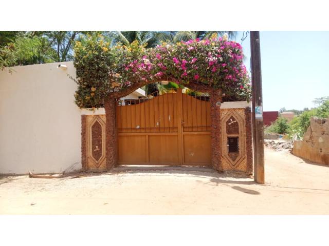 Photo Terrain 685 mètres  carrés à vendre à Saly, Sénégal image 5/5