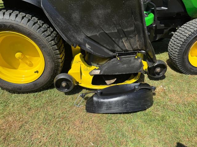 Photo Tondeuse autoportée JOHN DEERE X165 120 h + accessoires image 5/5