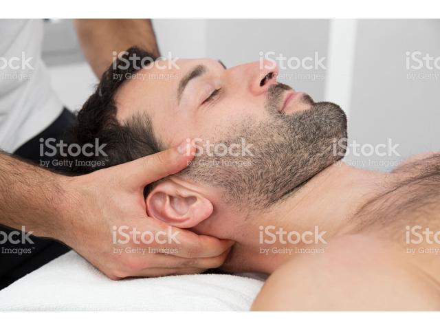 Photo Un Vrai Massage Relaxant Pour Retrouver Un Etat Foetal image 5/5