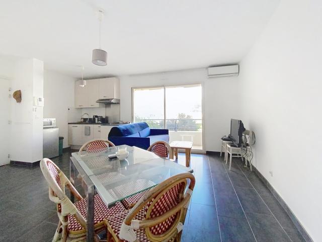 Photo Uniquement dans votre agence Mareimmo2b, Appelez nous au 06 77 27 67 14 image 5/6